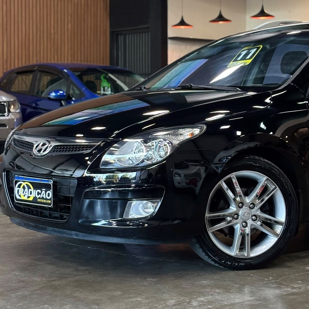Hyundai i30CW GLS 2.0 Gasolina – (Impecável – Automática – Completa)