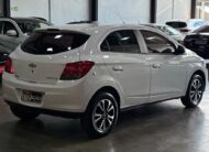 Chevrolet Onix LTZ 1.4 Flex (Impecável – Manual – Roda de Liga)