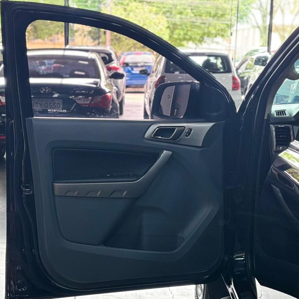 Ford Ranger Limited Cd 3.2D 4×4 (Top de linha – Impecável – Automática)