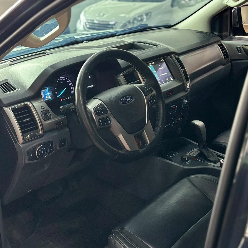 Ford Ranger Limited Cd 3.2D 4×4 (Top de linha – Impecável – Automática)