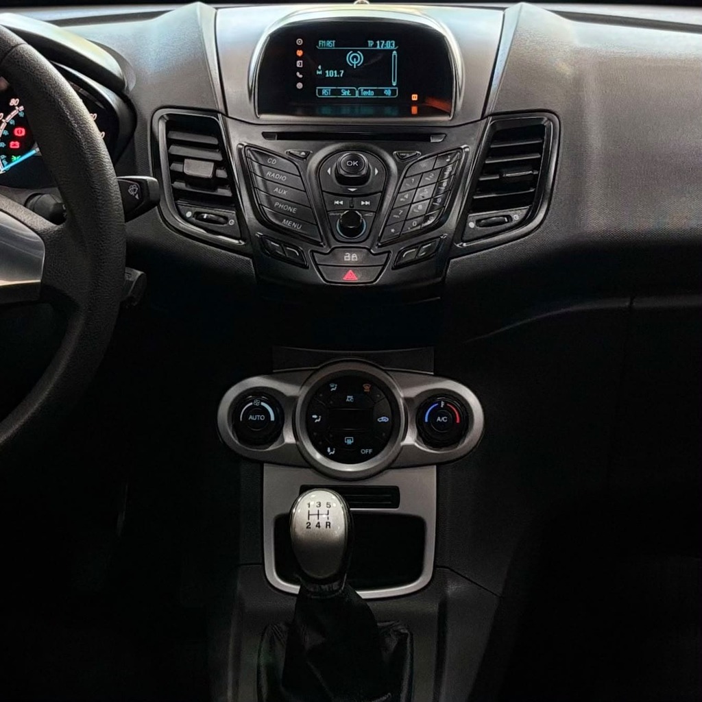 Ford Fiesta Sport Hatch 1.6 Flex 4P 5M (Impecável – Manual – Baixa Km)