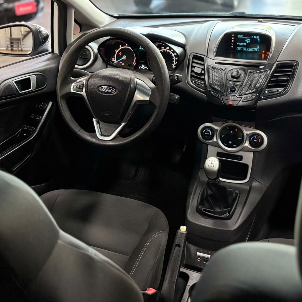 Ford Fiesta Sport Hatch 1.6 Flex 4P 5M (Impecável – Manual – Baixa Km)