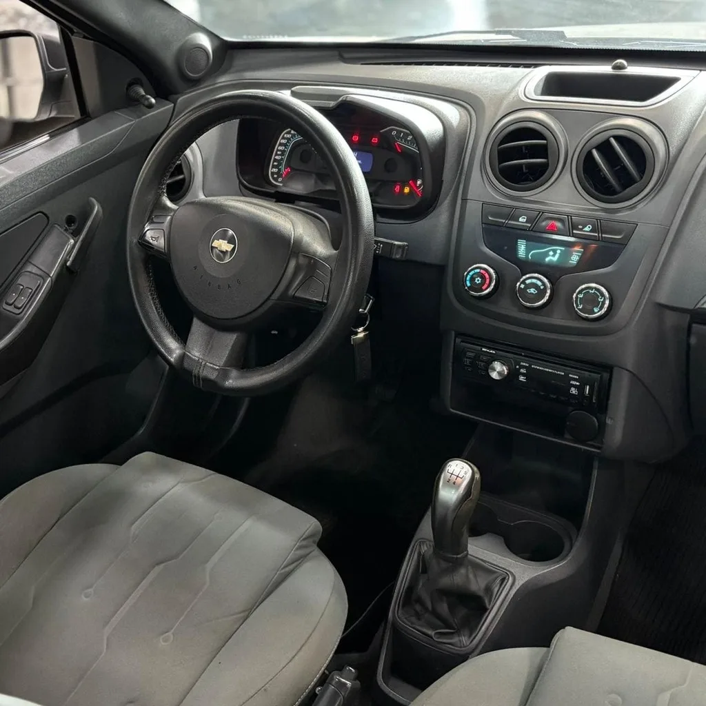 Chevrolet Montana LS 1.4 Flex 2P (Completa – Manual)