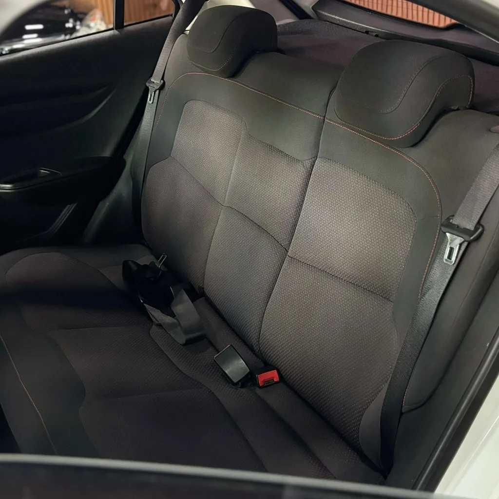 Chevrolet Onix LTZ 1.4 Flex (Impecável – Manual – Roda de Liga)