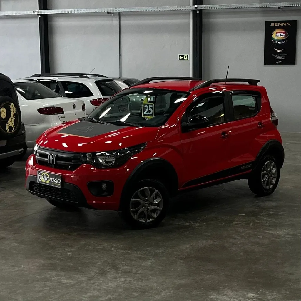 Fiat Mobi Trekking 1.0 Flex (Impecável – Completo – Manual – Rodas de Liga)