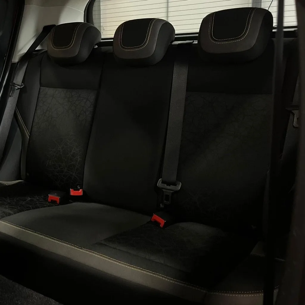 Fiat Mobi Trekking 1.0 Flex (Impecável – Completo – Manual – Rodas de Liga)