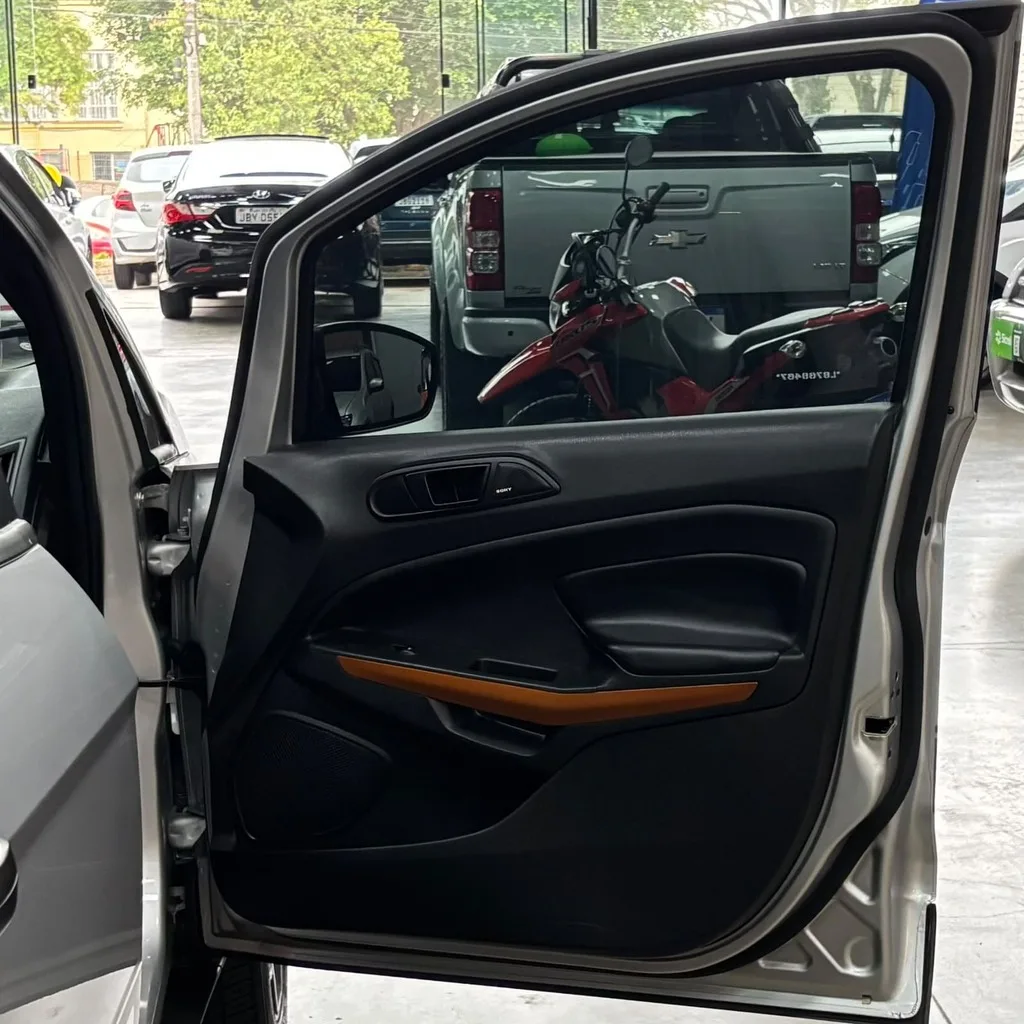 Ford Ecosport Storm 2.0 4wd (Aut – Bancos em Couro – Teto Solar – Top de Linha)