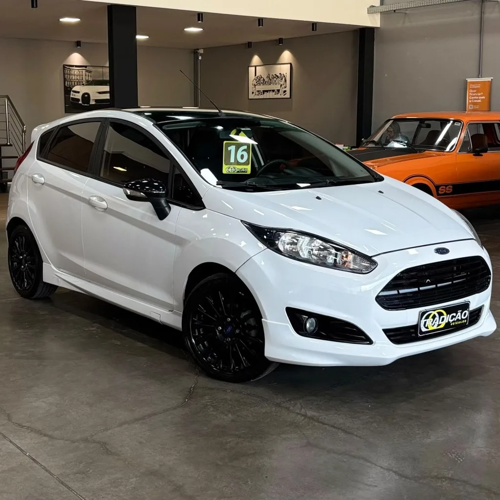 Ford Fiesta Sport Hatch 1.6 Flex 4P 5M (Impecável – Manual – Baixa Km)