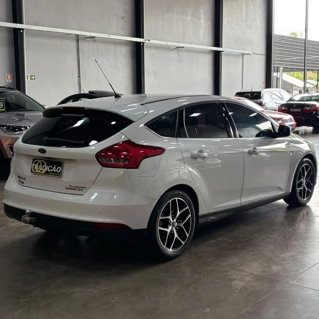 Ford Focus Titanium 2.0 Flex (Impecável – Top de Linha – Todo revisado)