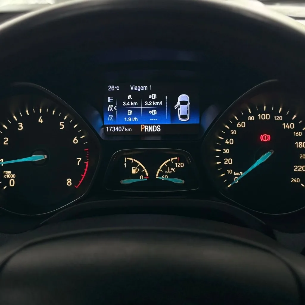 Ford Focus Titanium 2.0 Flex (Impecável – Top de Linha – Todo revisado)