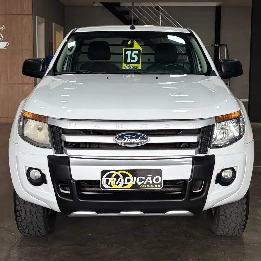 Ford Ranger CS XLS 2.5 Flex (Impecável – Completa – Manual 5M)