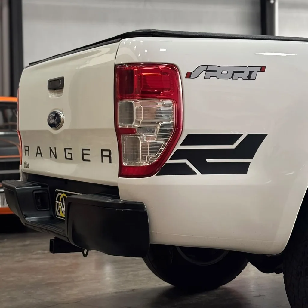 Ford Ranger CS XLS 2.5 Flex (Impecável – Completa – Manual 5M)