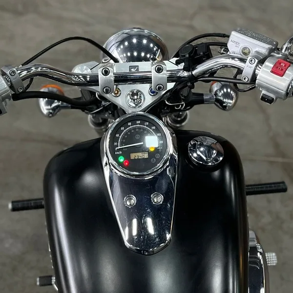 Honda Shadow 750cc (Raridade – 23 Mil km)
