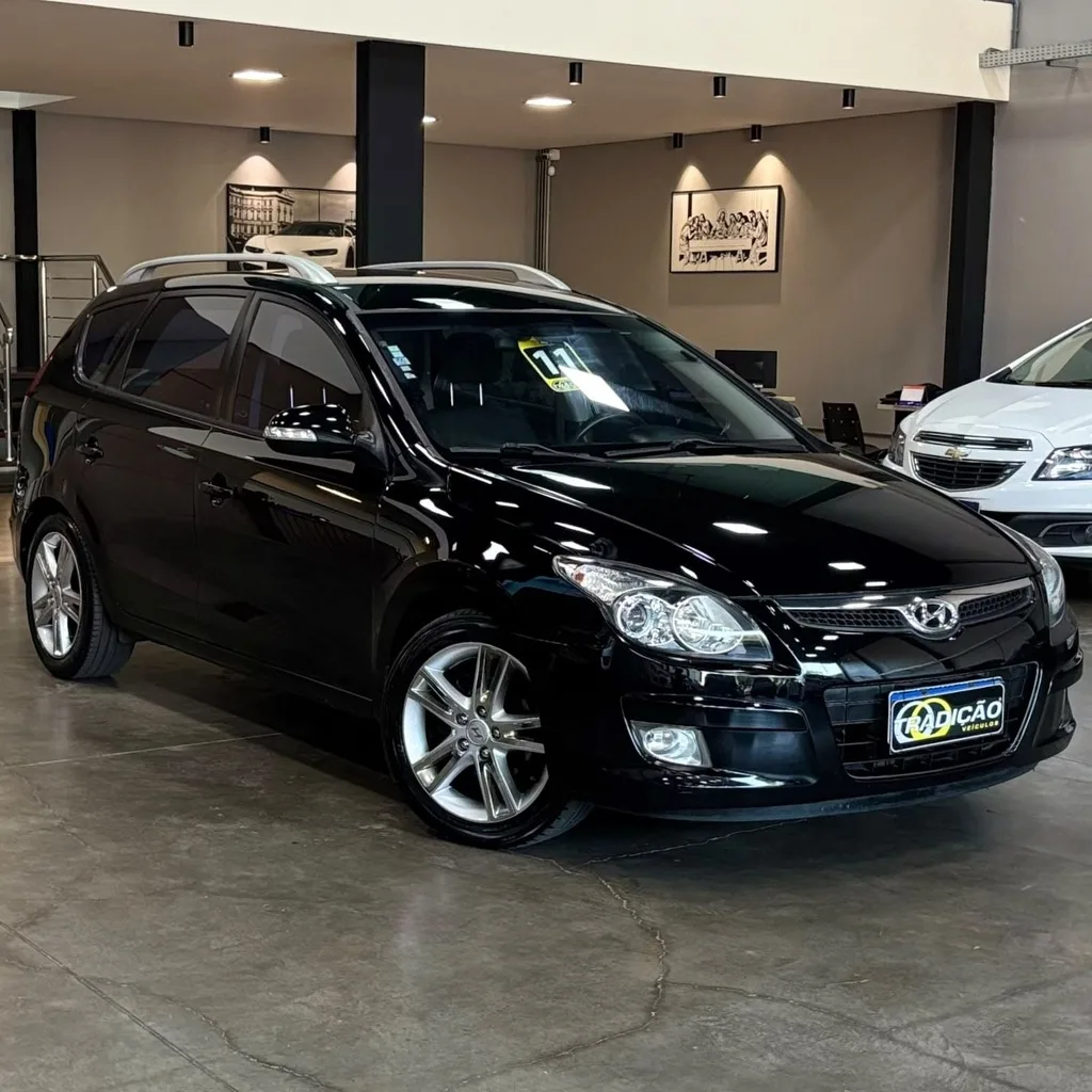 Hyundai i30CW GLS 2.0 Gasolina – (Impecável – Automática – Completa)