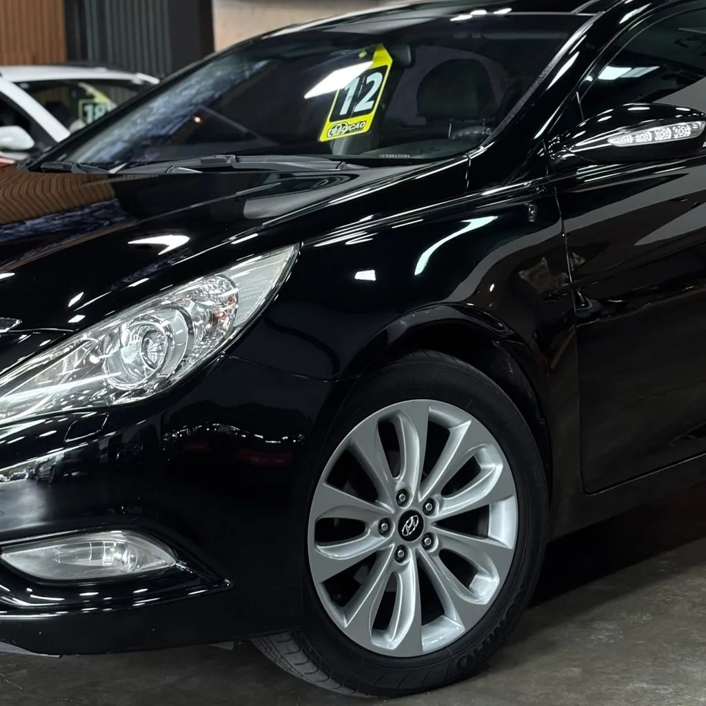 Hyundai Sonata GLS 2.4 Gasolina (Impecável – Único dono – Teto solar – Bancos em couro)