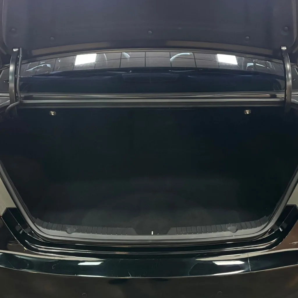 Hyundai Sonata GLS 2.4 Gasolina (Impecável – Único dono – Teto solar – Bancos em couro)
