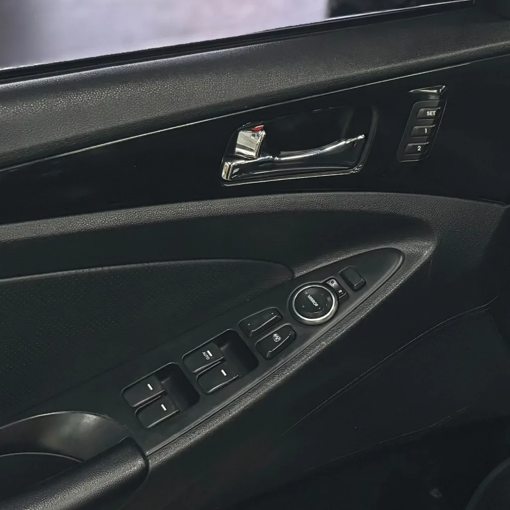 Hyundai Sonata GLS 2.4 Gasolina (Impecável – Único dono – Teto solar – Bancos em couro)