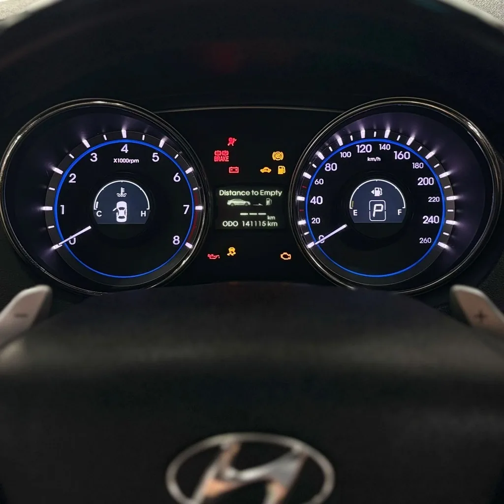 Hyundai Sonata GLS 2.4 Gasolina (Impecável – Único dono – Teto solar – Bancos em couro)