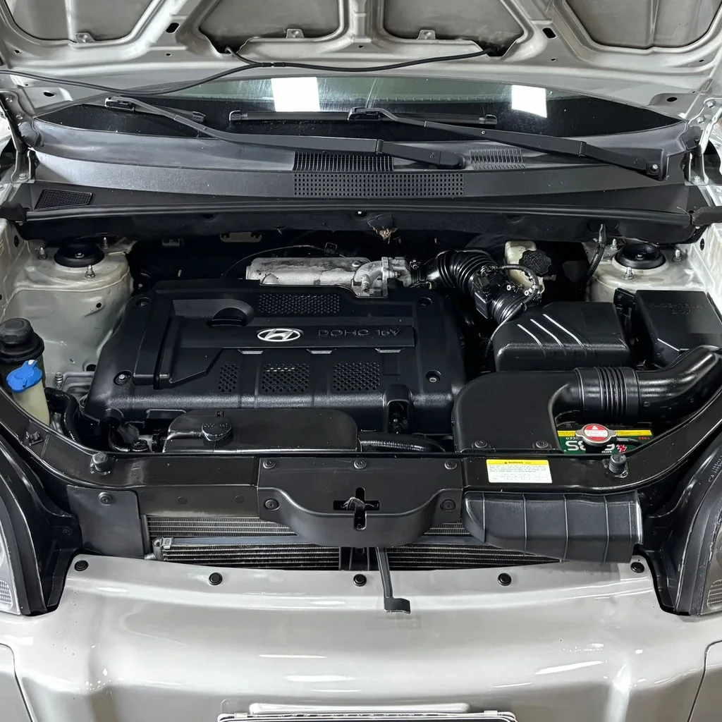 Hyundai Tucson GL 2.0 (Automática – Impecável)