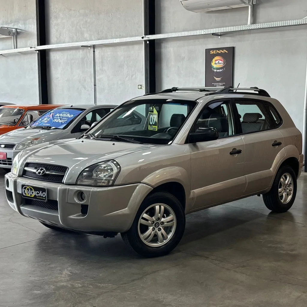 Hyundai Tucson GL 2.0 (Automática – Impecável)