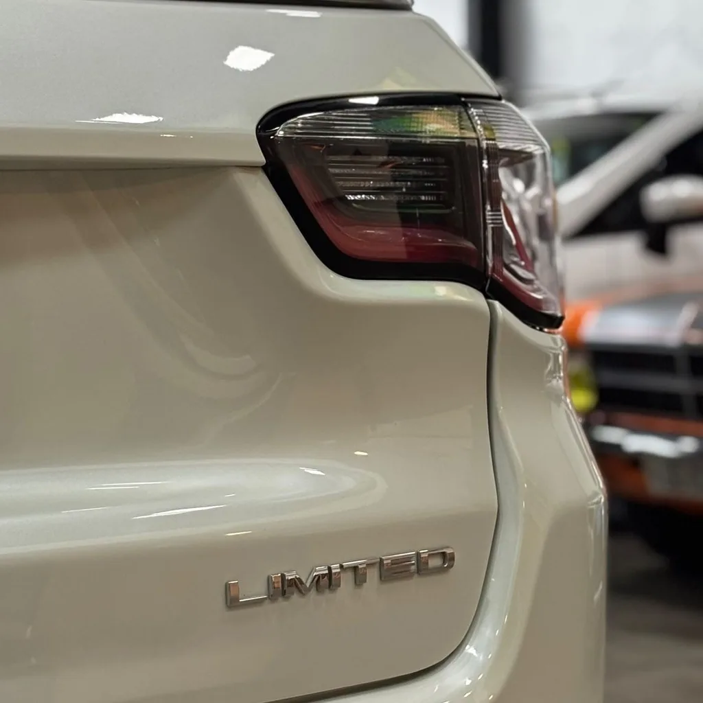 Jeep Compass Limited Flex 2.0 (Impecável – Automática – Bancos em Couro)