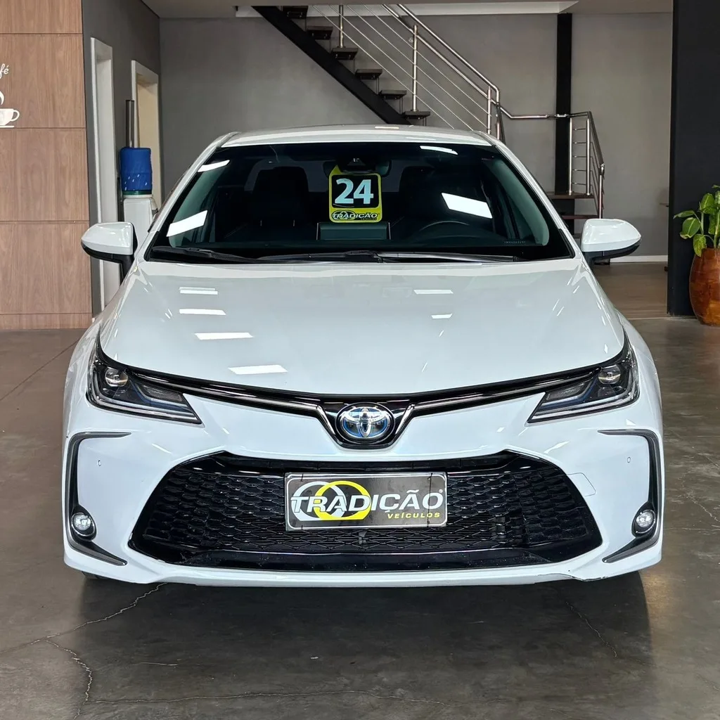 Toyota Corolla Altis Hybrid 1.8 Aut (Impecável – Garantia de Fábrica)