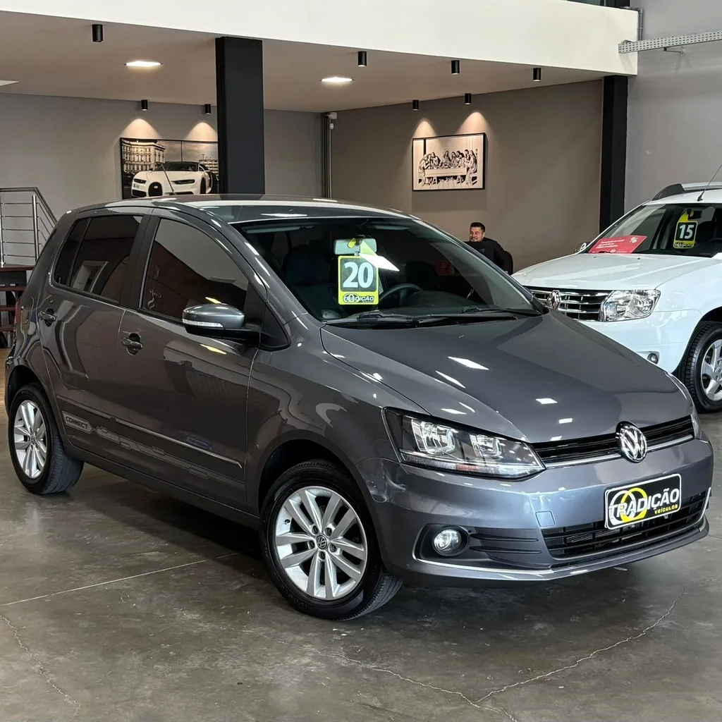 Volkswagen Fox Connect Manual 5M 1.6 Flex (Impecável – Completo)