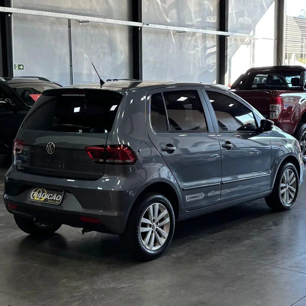 Volkswagen Fox Connect Manual 5M 1.6 Flex (Impecável – Completo)