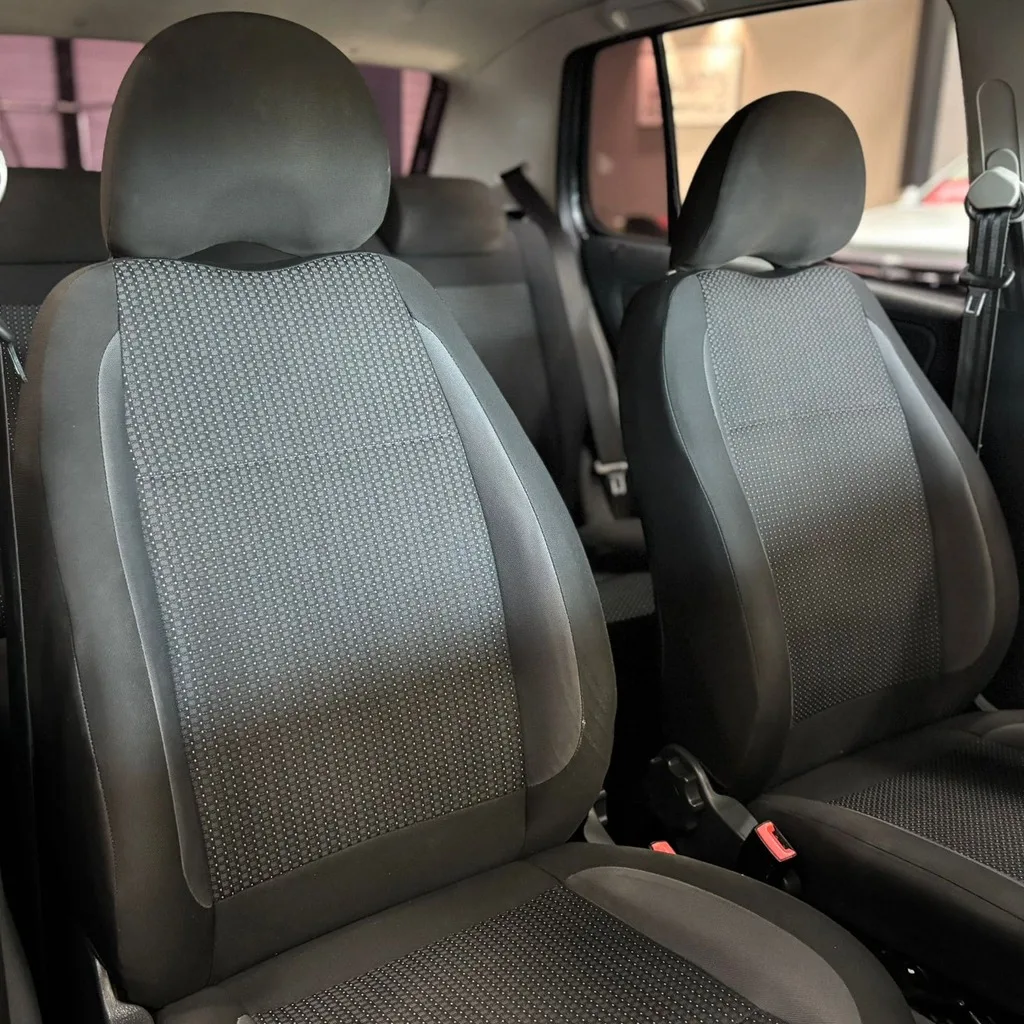 Volkswagen Fox Connect Manual 5M 1.6 Flex (Impecável – Completo)