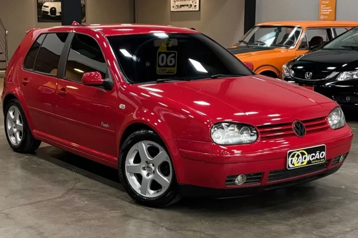 Volkswagen Golf Flash 1.6 Flex 5M (Impecável – Manual – Completo – Susp Ar)