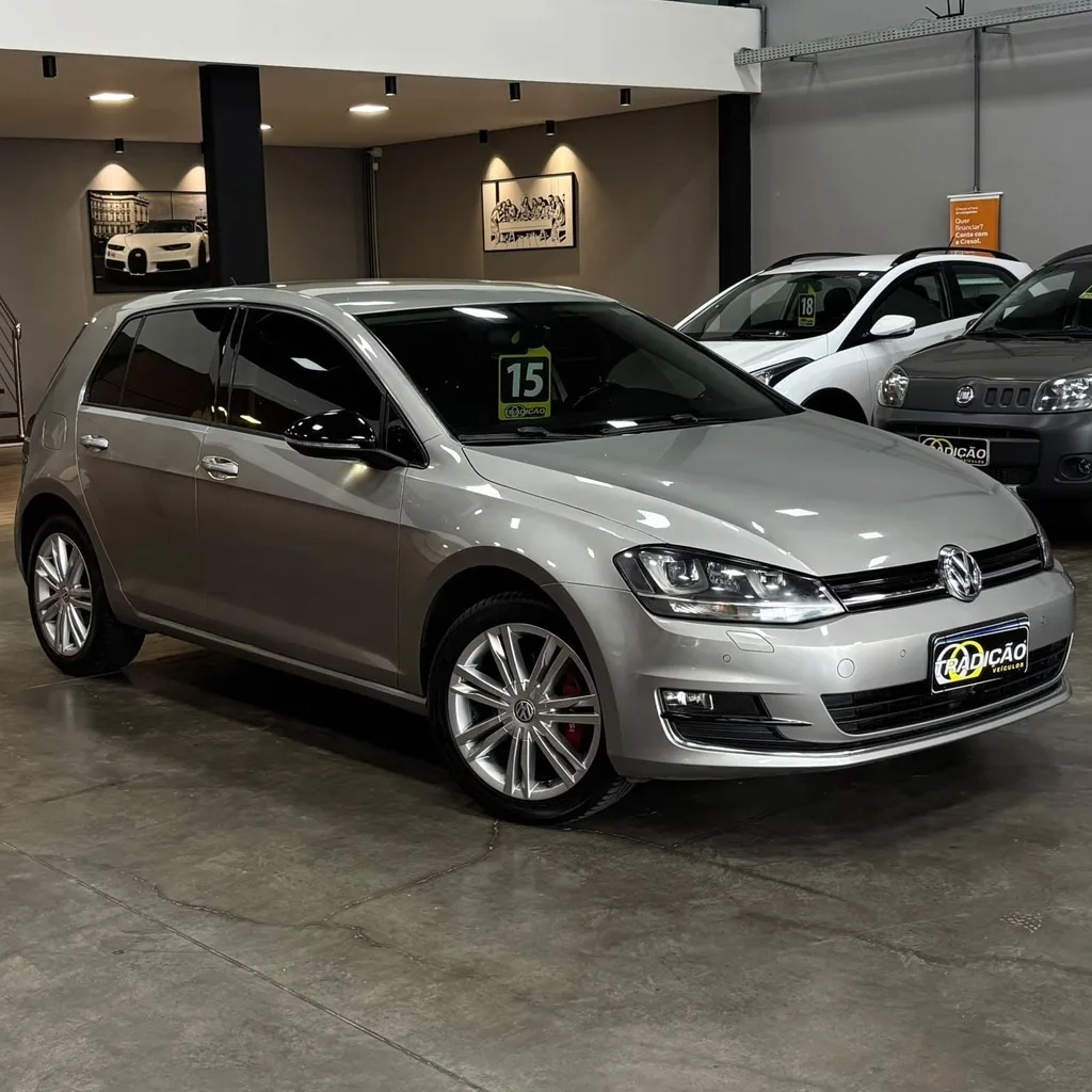 Volkswagen Golf Highline TSi 1.4 (Impecável – 100 Mil Km – Bancos em couro – Câmbio Aut)