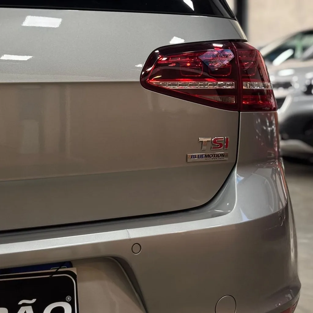 Volkswagen Golf Highline TSi 1.4 (Impecável – 100 Mil Km – Bancos em couro – Câmbio Aut)