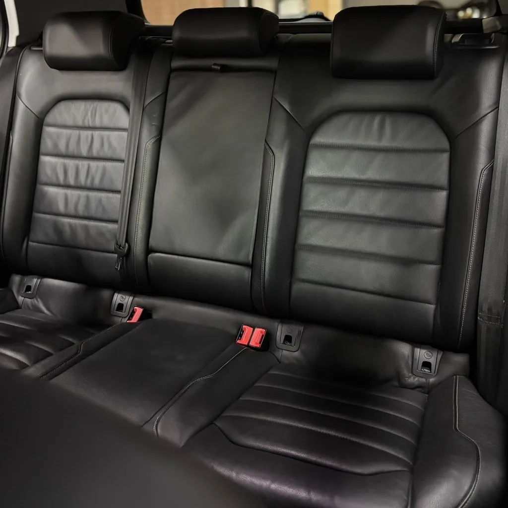 Volkswagen Golf Highline TSi 1.4 (Impecável – 100 Mil Km – Bancos em couro – Câmbio Aut)