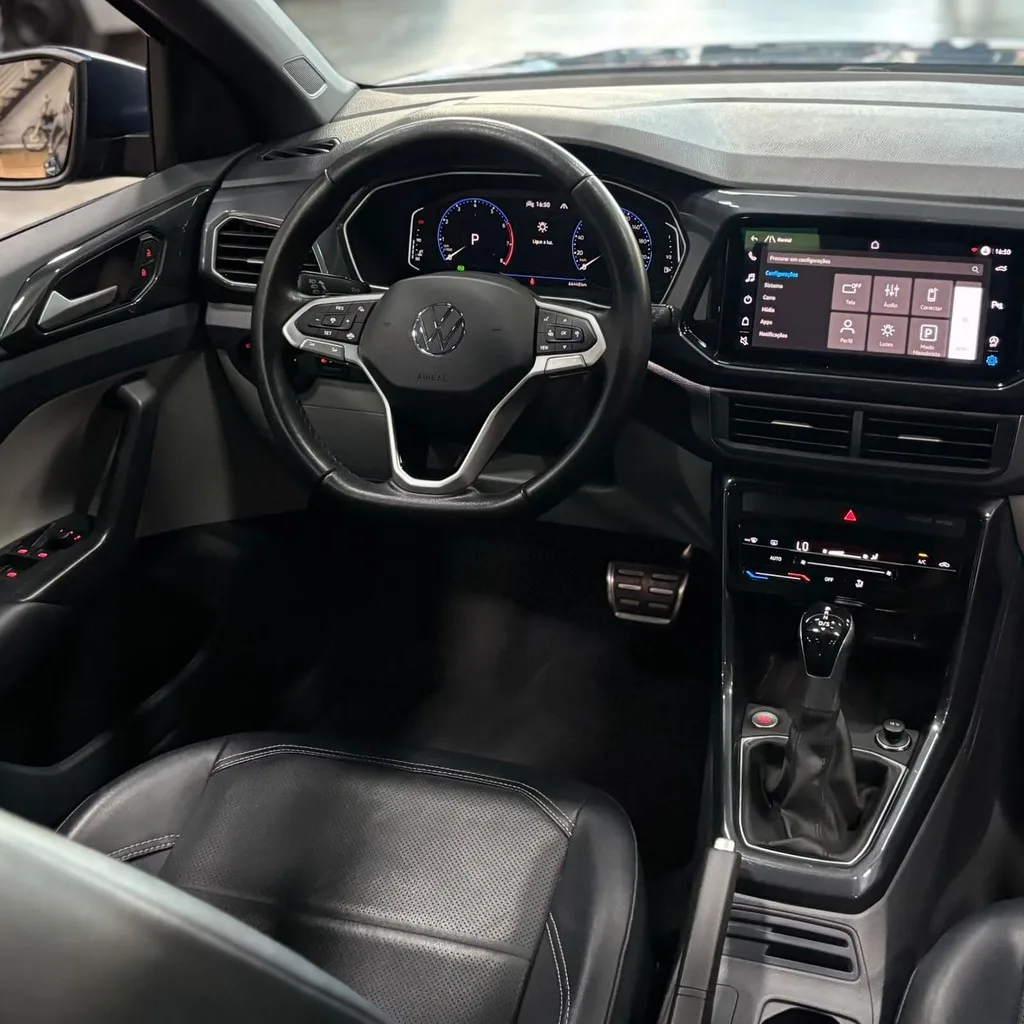 Volkswagen T-Cross Highline Flex 1.4 (Impecável – Top de Linha – Teto Solar – Bancos em Couro)
