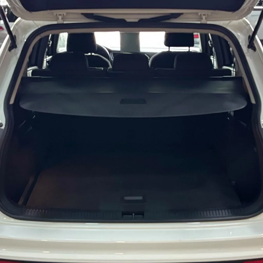 Volkswagen Tiguan Allspace TSi 1.4 Flex 250 (Impecável – 5 Lugares – Automática – Roda de Liga)