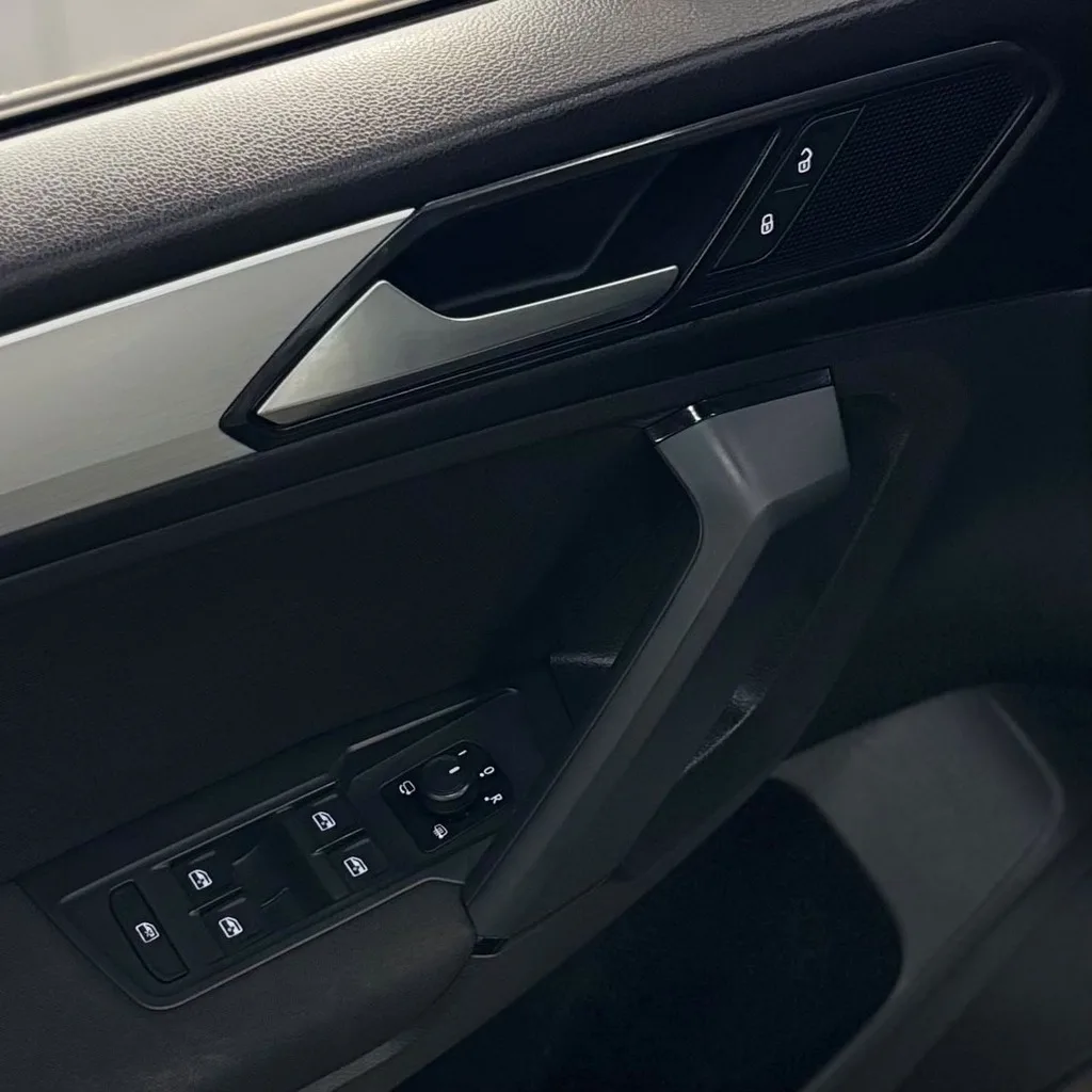 Volkswagen Tiguan Allspace TSi 1.4 Flex 250 (Impecável – 5 Lugares – Automática – Roda de Liga)